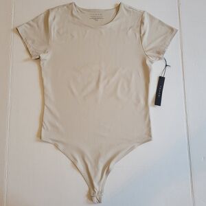 Tahari Modern Essentials Short Sleeve Bodysuit - Size M